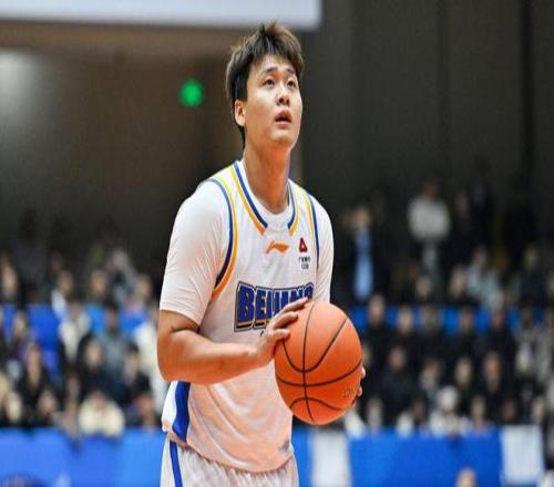 萊夫利批評,歐文,努力付出,乐鱼,LeYu,乐鱼官网,乐鱼体育官网,乐鱼体育下载,乐鱼APP